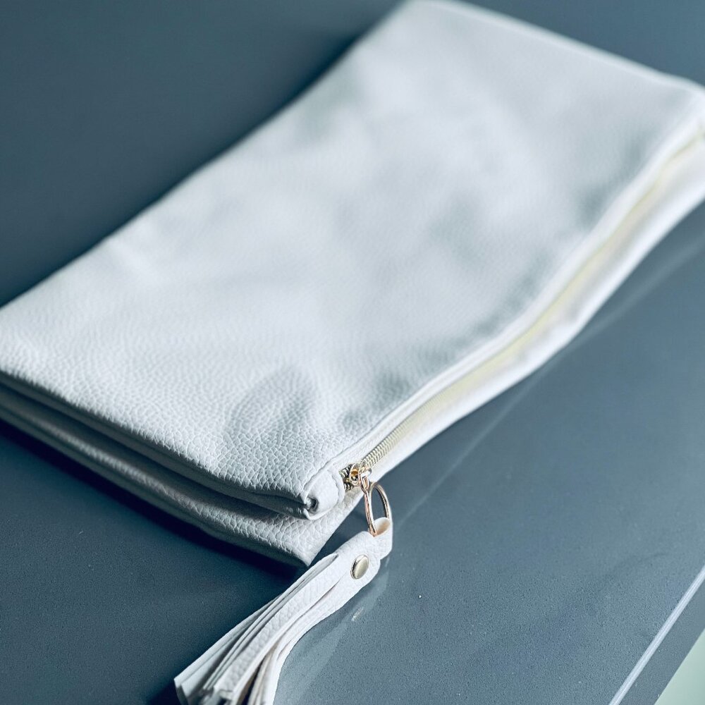 Rachel Miriam Vegan Pebble Leather Eve Cluth - Classic and Elegant